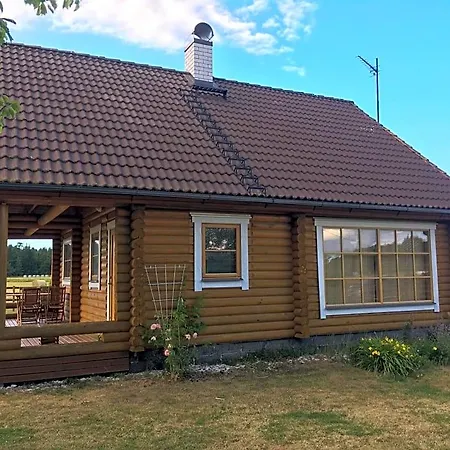 Taehtheina Residents Vormsi Saarel * Suuremõisa