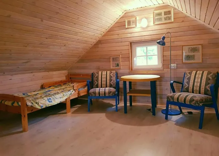 Taehtheina Residents Vormsi Saarel Orman Evi *